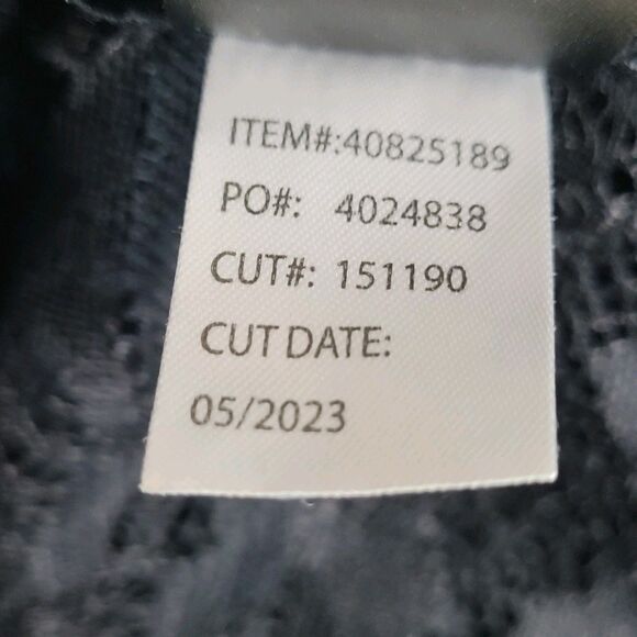 Torrid Black Floral Lace Top 2X Sheer Long Sleeve Mock Neck Whimsigoth Romantic - Picture 11 of 12